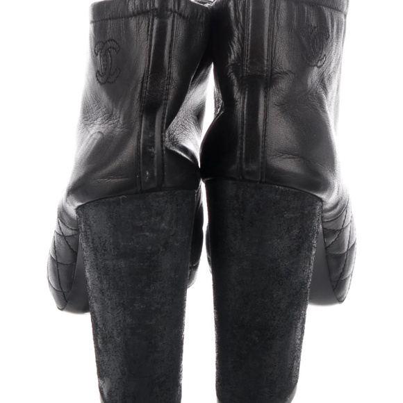 Chanel Interlocking CC Logo Leather Lace-Up Boots size 36.5 Great condition - Picture 14 of 15